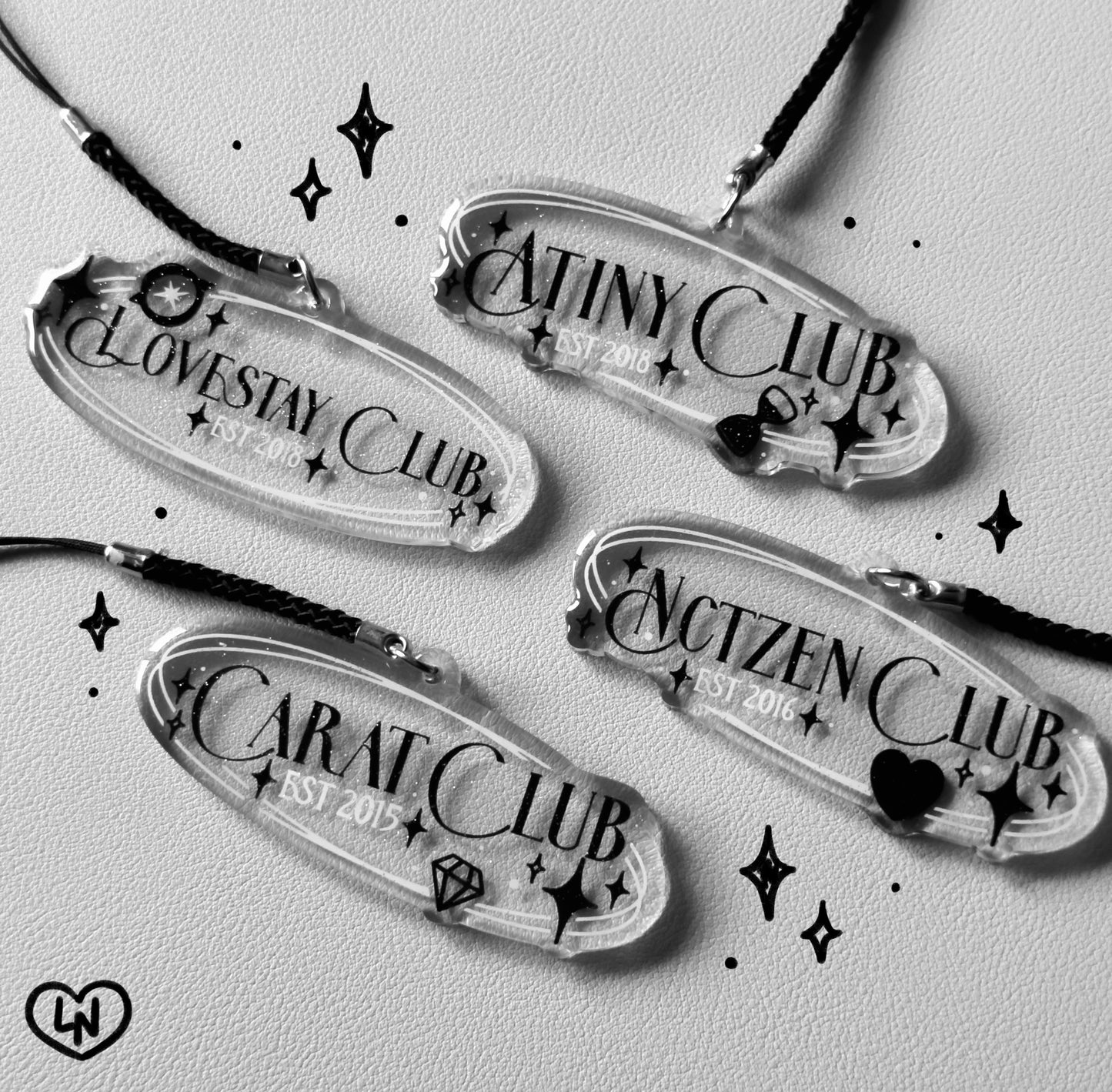 MONO Collection Fandom Club Charms