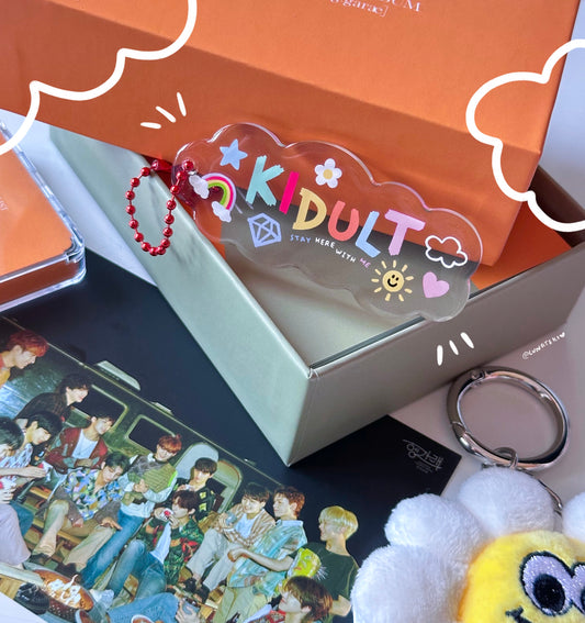 Kidult Seventeen Cloud Keychain