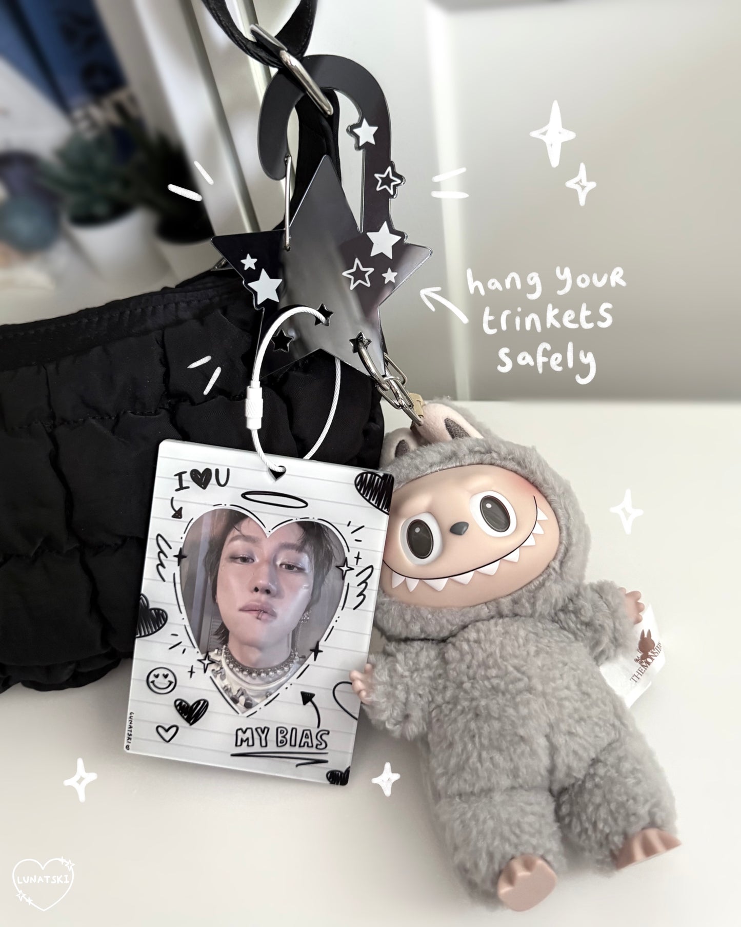 Star Locket Carabiner